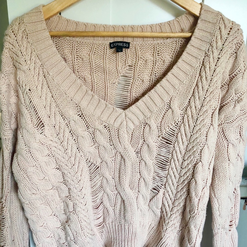Express light pink sweater
